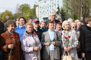 Александр Воложанин