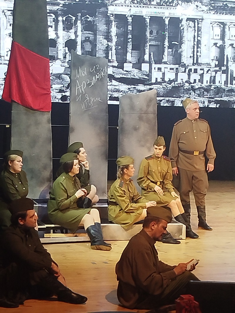 Медалями «За взятие Берлина» было награждено более миллиона советских воинов