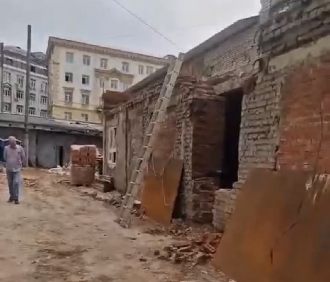 В Нижнем Новгороде продолжается восстановление здания бывшего бассейна «Динамо»
