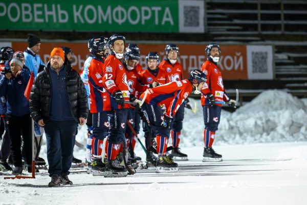 В хоккейном клубе «Старт» сообщили об изменениях в составе