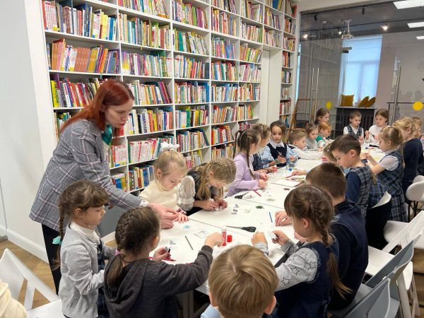 Молодых библиотекарей региона приглашают на конкурс «Будущее библиотек»