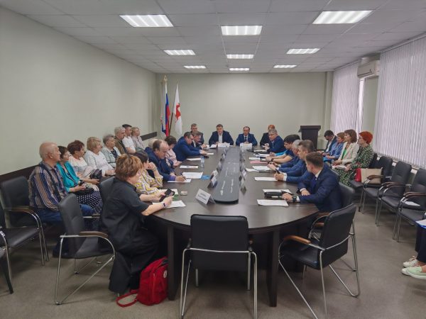 Представители Общественной палаты обсудили перспективы развития социальной сферы