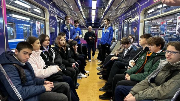 В Нижнем Новгороде представили обновлённый вагон к 40-летию метрополитена