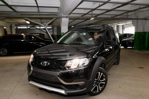Семь отечественных автомобилей закупила нижегородская мэрия вместо иномарок