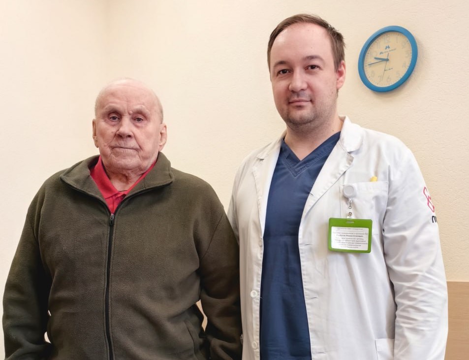 Нижегородские врачи вылечили колени 103-летнему ветерану Николаю Шишкину