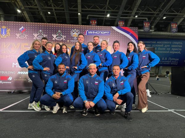 500 комплектов единой спортивной формы выдали членам нижегородских сборных