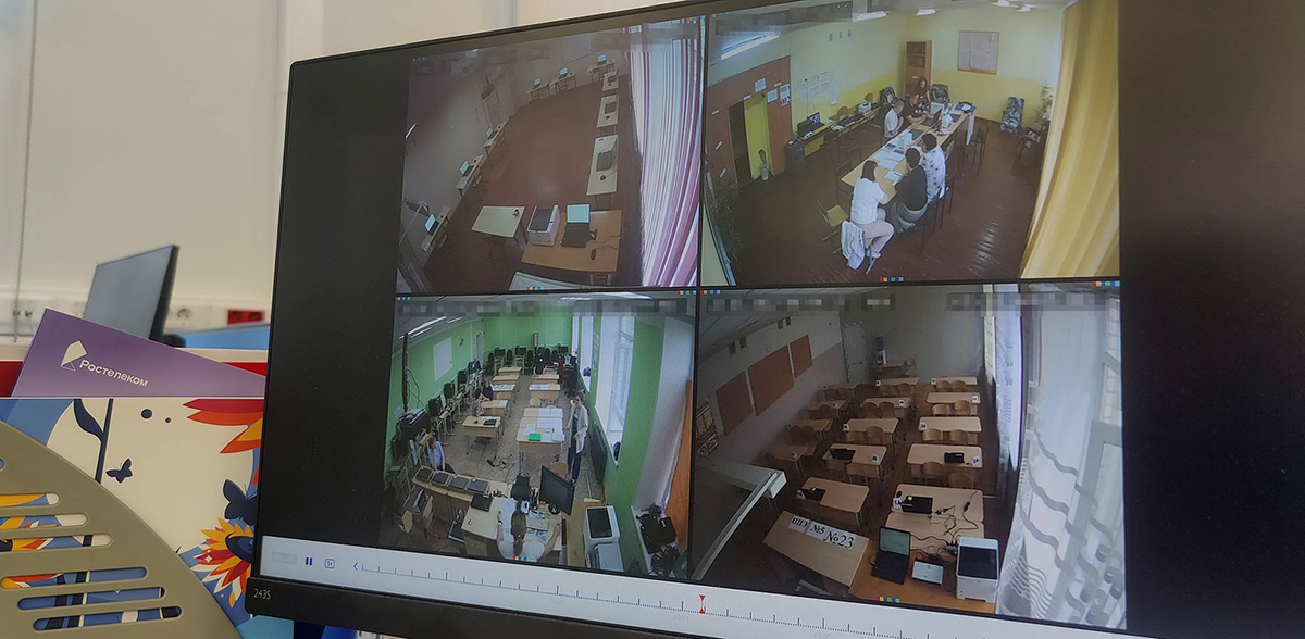 Видео из аудиторий в режиме реального времени транслировалось на портал «Смотри ЕГЭ»