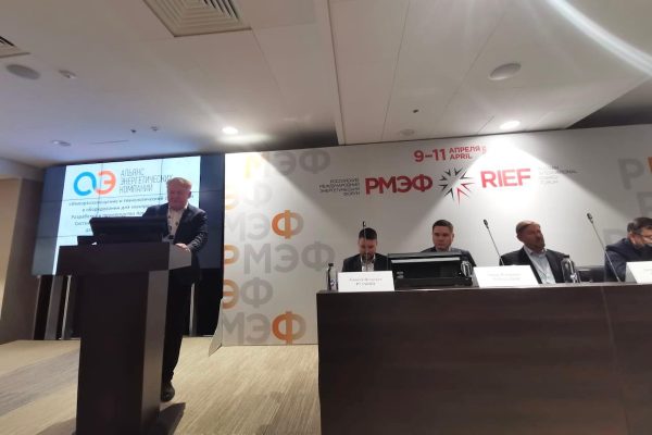 Инновации в энергетике: моторы научатся говорить по-русски