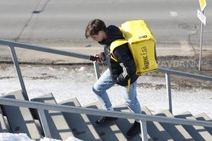 "Повышение будет выборочным": эксперты рассказали, кому будут платить больше в 2025 году