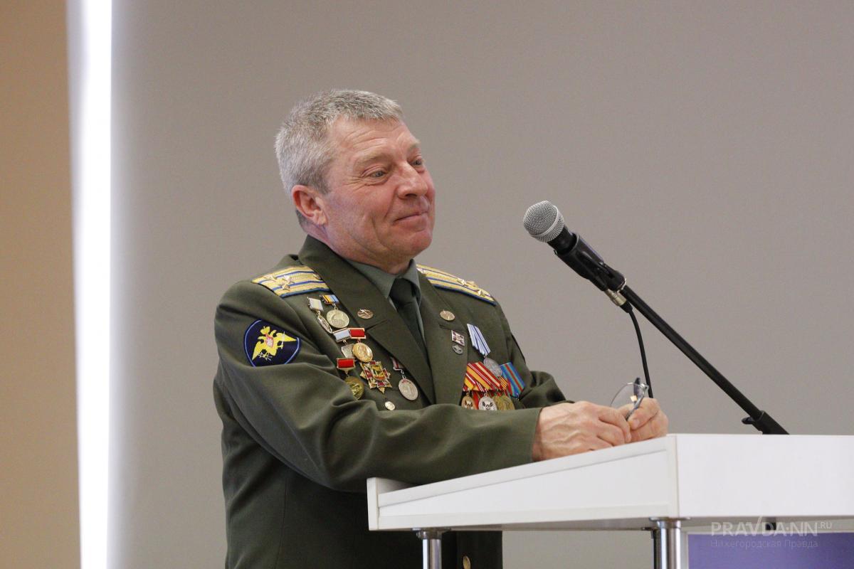 Встреча ветерана Байконура Валерия Хачатуряна с нижегородскими студентами