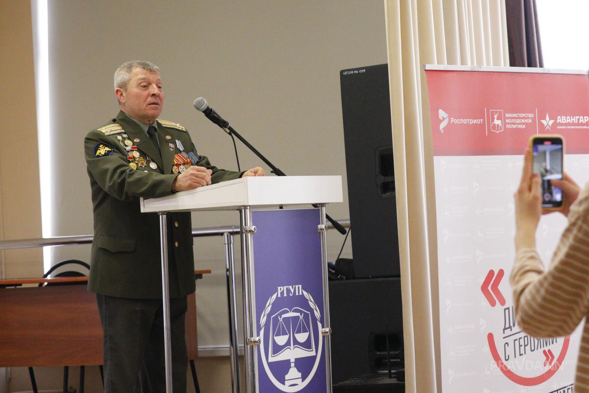 Встреча ветерана Байконура Валерия Хачатуряна с нижегородскими студентами