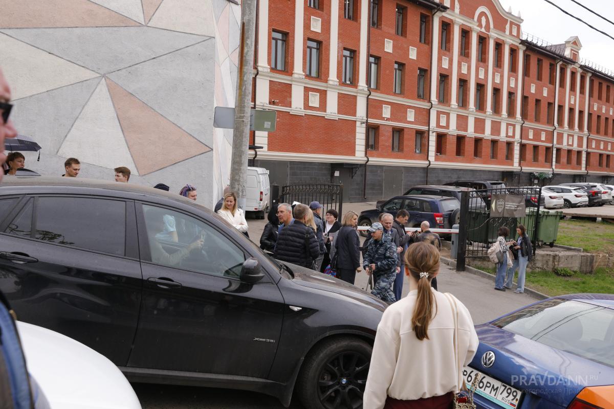 Поиск взрывного устройства на улице Почаинской в центре Нижнего Новгорода