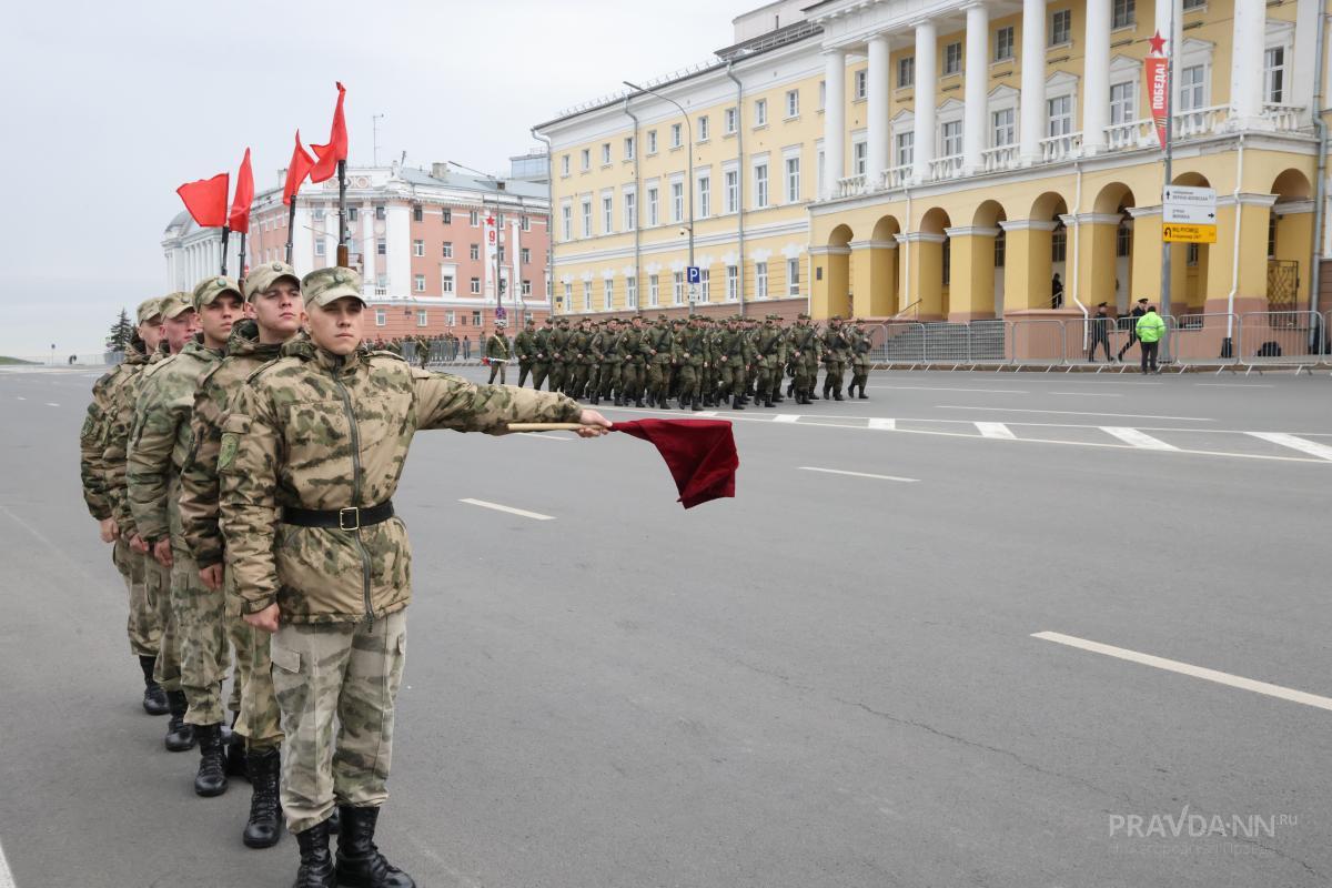 Репетиция Парада Победы на площади Минина