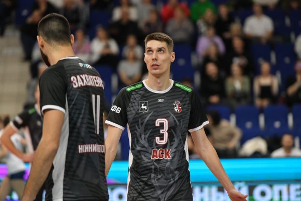 С поражения стартовали волейболисты АСК в Кубке России