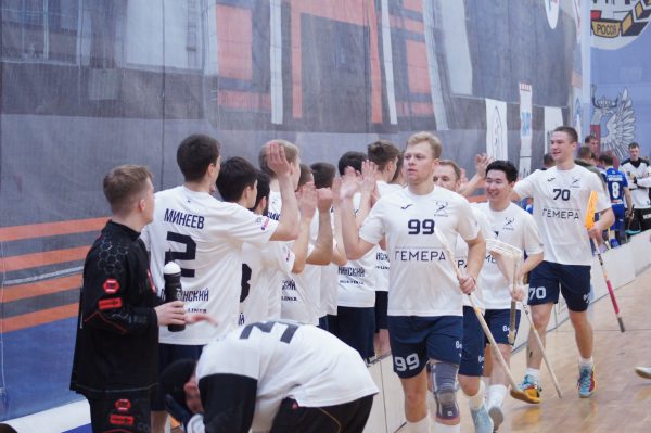 В плей-офф чемпионата России по флорболу вышел только клуб «Мининский»