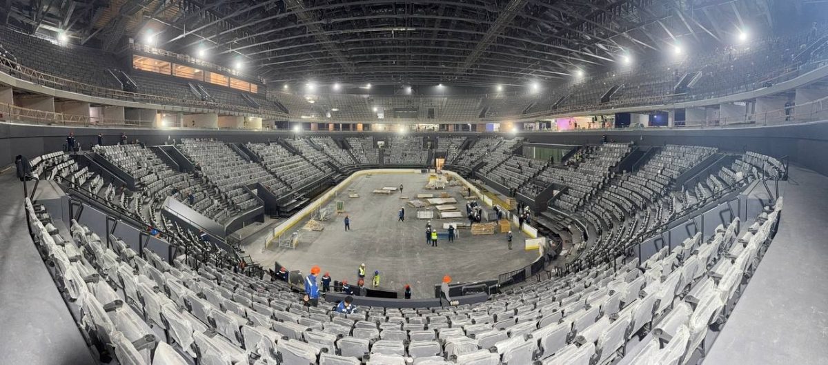 Лед начнут заливать на Ледовой арене в мае