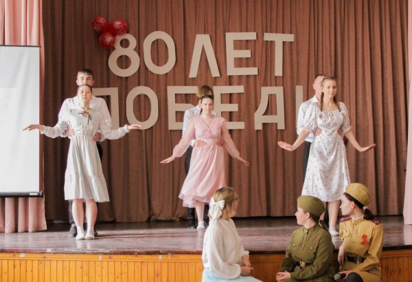 Почти 200 тысяч юных нижегородцев приняли участие в акции «Линейка памяти»