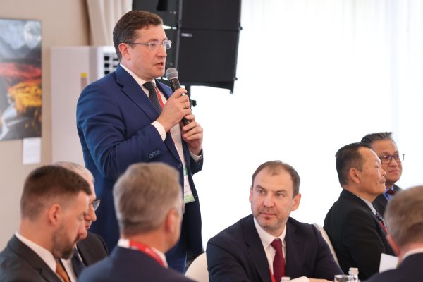 Глеб Никитин назвал технологии «главным ответом на все экологические вызовы»