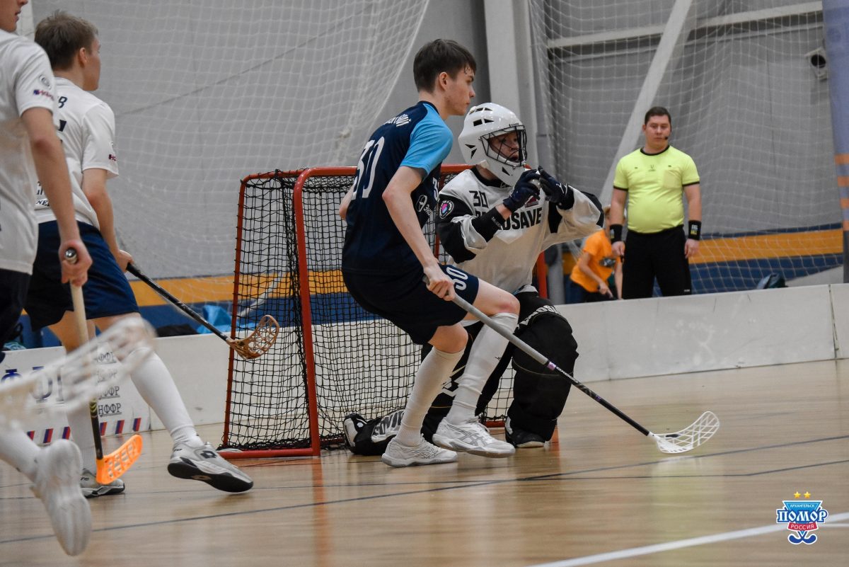 Флорболисты клуба «Мининский» выиграли первый матч 1/2 финала чемпионата России