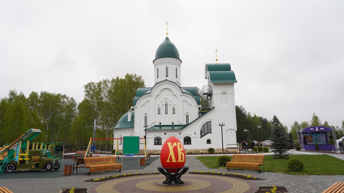 Георгиевский храм освятили в деревне Юрасово Борского округа