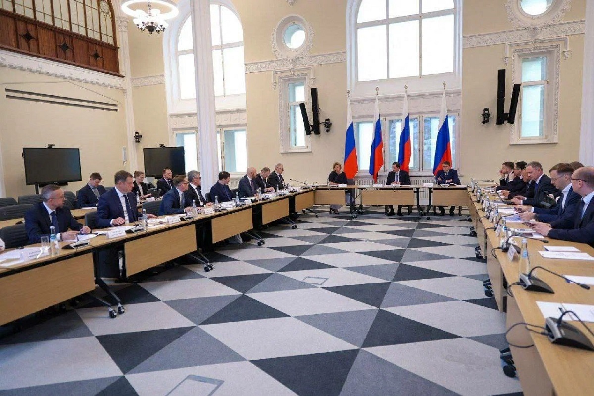 Увеличение поставок российской рыбной продукции за рубеж обсудили в Госсовете