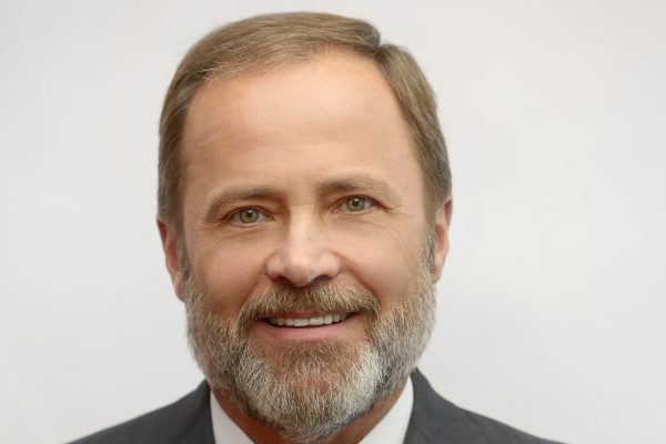 Поздравление полномочного представителя президента РФ в ПФО с Днем Победы