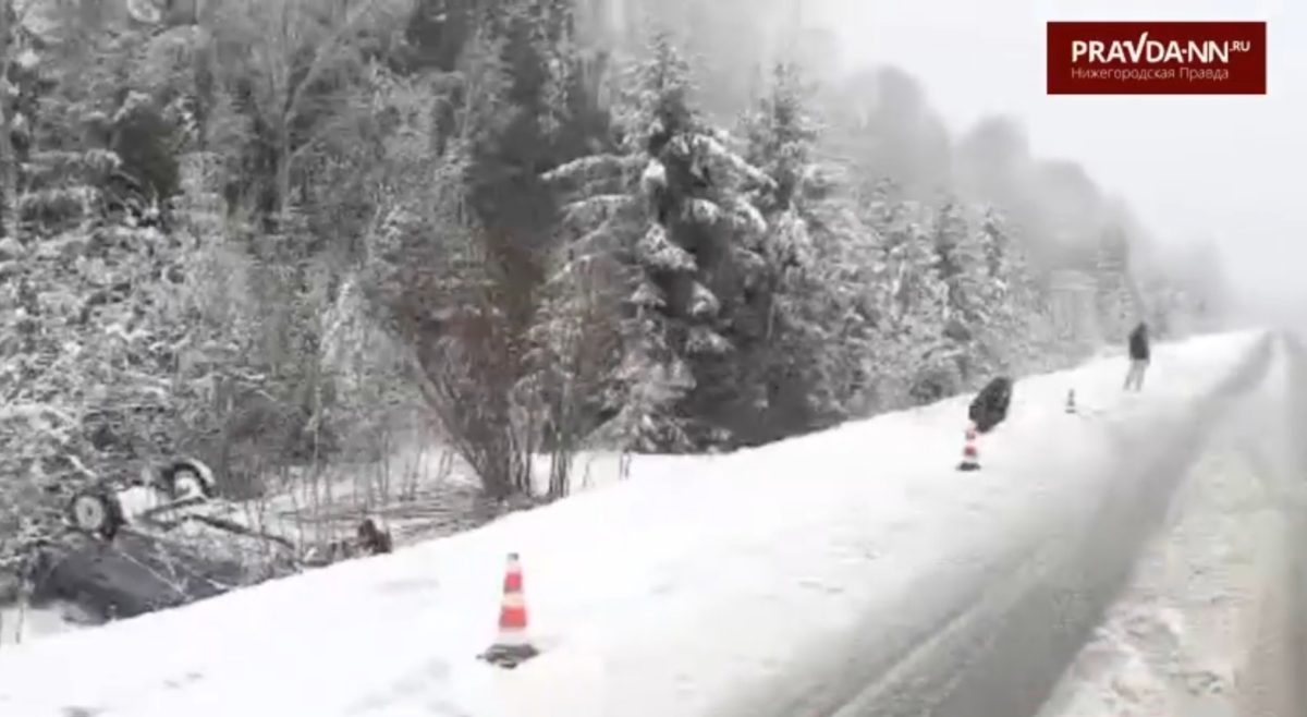 Майский снегопад в Нижегородской области привел к аварии