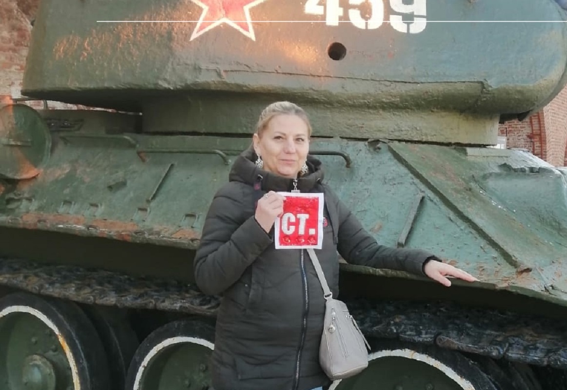 Мастерицы со всей страны вышили легендарное знамя Победы