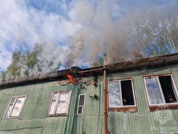 Пожарные ликвидировали возгорание в кафе на улице Маршала Жукова