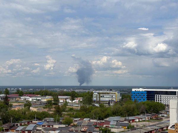 Прокуратура заинтересовалась пожаром на складе пленки на Бору
