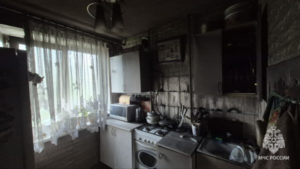 Женщина погибла на пожаре в многоэтажке в Нижнем Новгороде