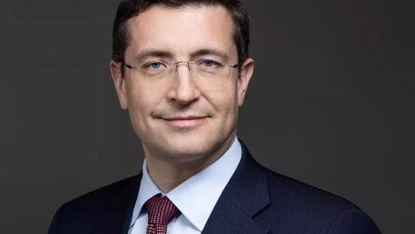 Глеб Никитин поздравил жителей ДНР и ЛНР с 11-летием образования республик