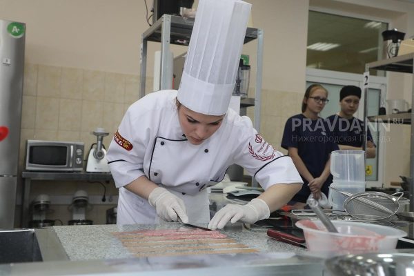 На 11% вырос спрос на работников общепита в Нижегородской области
