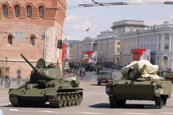 Опубликовано видео с репетиции Парада Победы в Нижнем Новгороде