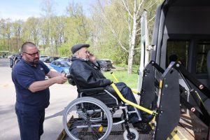 103-летний нижегородский ветеран Николай Шишкин отправился в Москву на 9 мая