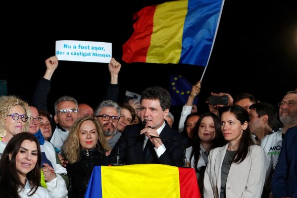 В Европе попрощались с демократией