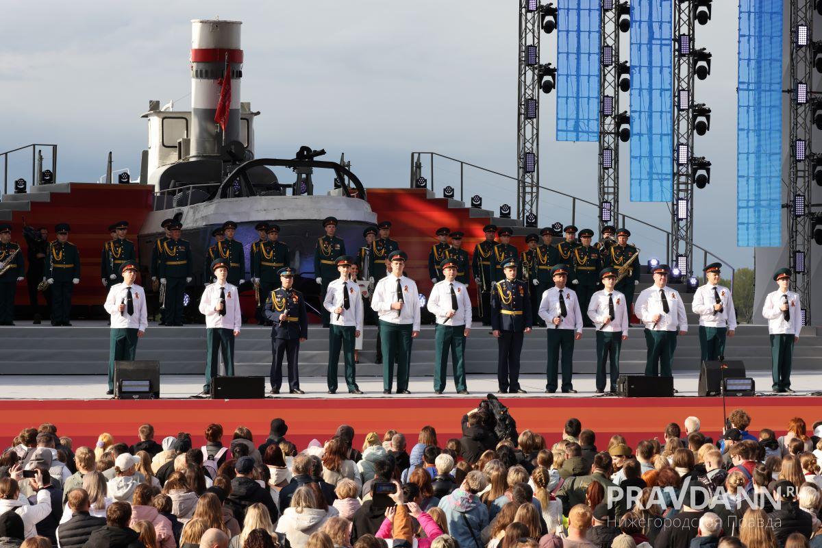 Александр Воложанин