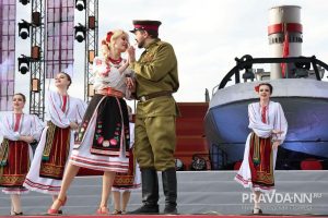 Александр Воложанин