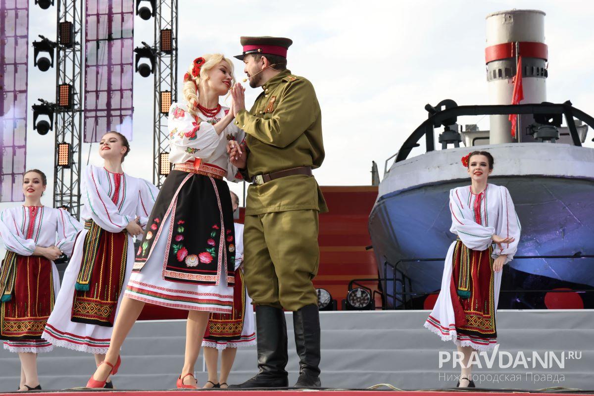 Александр Воложанин