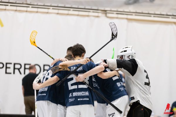 Флорбольный клуб «Мининский» впервые выиграл бронзу мужского чемпионата России
