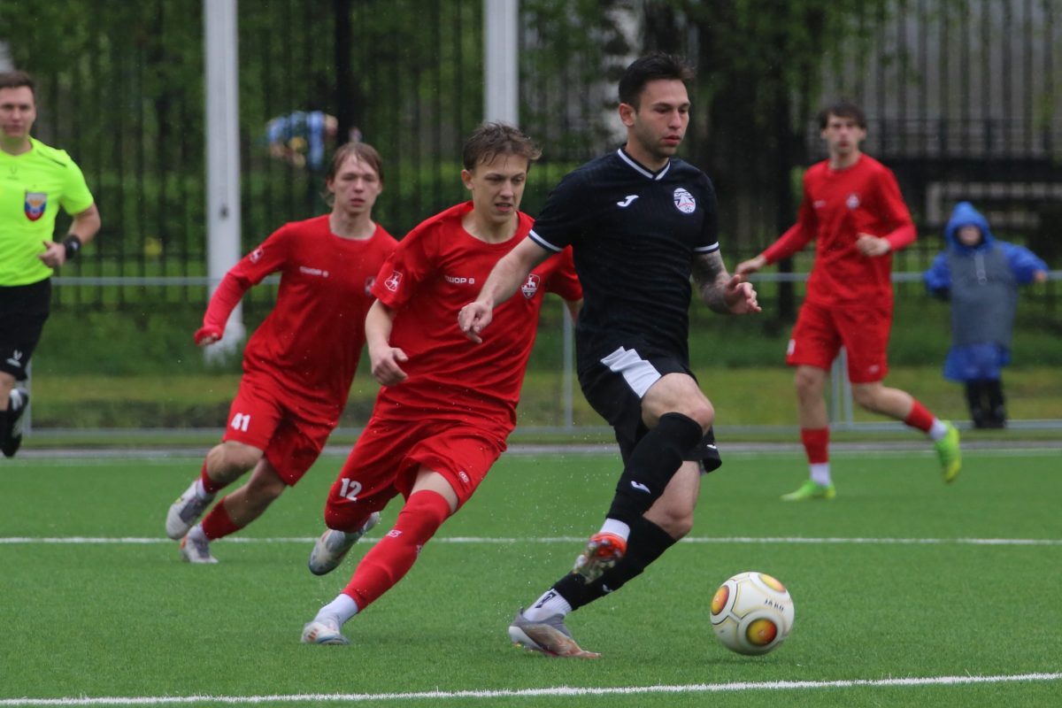 Футболисты СШОР‑8 стартовали в чемпионате ПФО