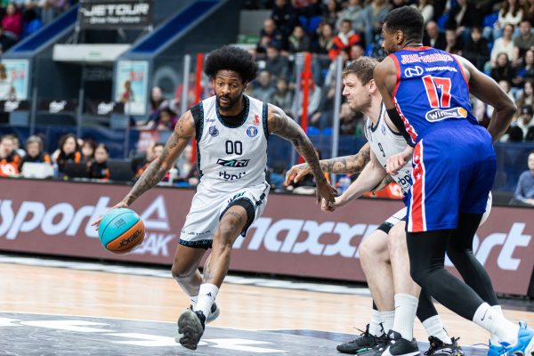 Американец Алекс Хэмилтон покинул БК «Пари Нижний Новгород»