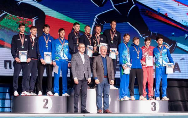 Нижегородские братья Керики в Минске стали вторыми в команде рапиристов