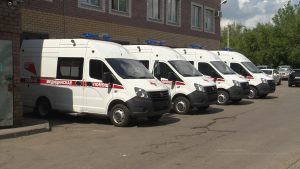 Водителей обяжут перестраиваться для пропуска спецтранспорта
