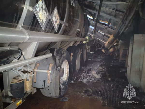 Названа возможная причина возгорания на предприятии в Заволжье