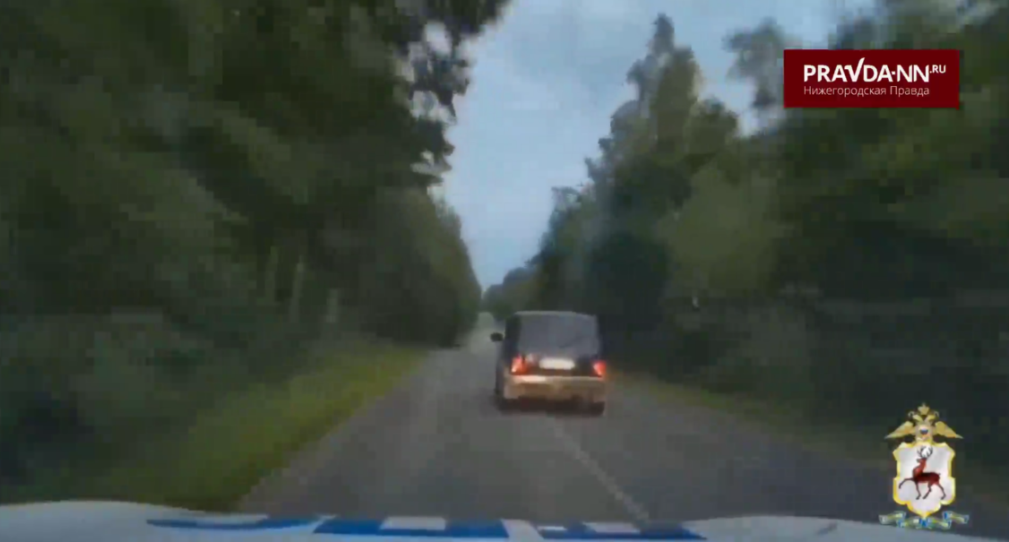 В Сосновском районе полицейские устроили погоню со стрельбой за пьяным водителем