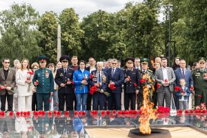 Вспомнили земляков-героев: как нижегородцы провели День памяти и скорби