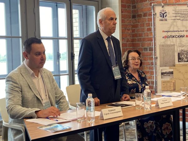 В Нижнем Новгороде открылся межрегиональный архивоведческий форум «Волжский мирный путь»