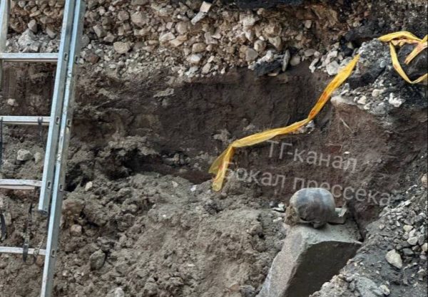Человеческие останки нашли под землей около площади Лядова в Нижнем Новгороде