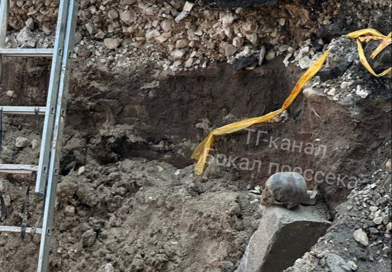 Человеческие останки нашли под землей около площади Лядова в Нижнем Новгороде
